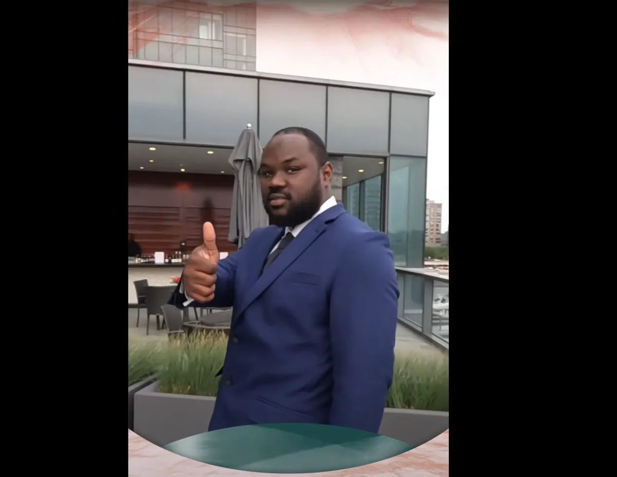 Guest at a corporate 360 photo booth event in the DMV.